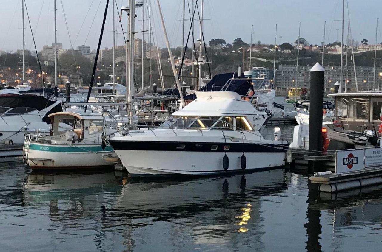 Diamantedouro - Boat Hotel Vila Nova de Gaia Kültér fotó