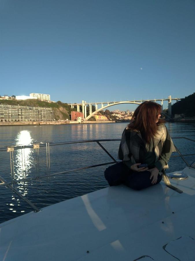 Diamantedouro - Boat Hotel Vila Nova de Gaia Kültér fotó