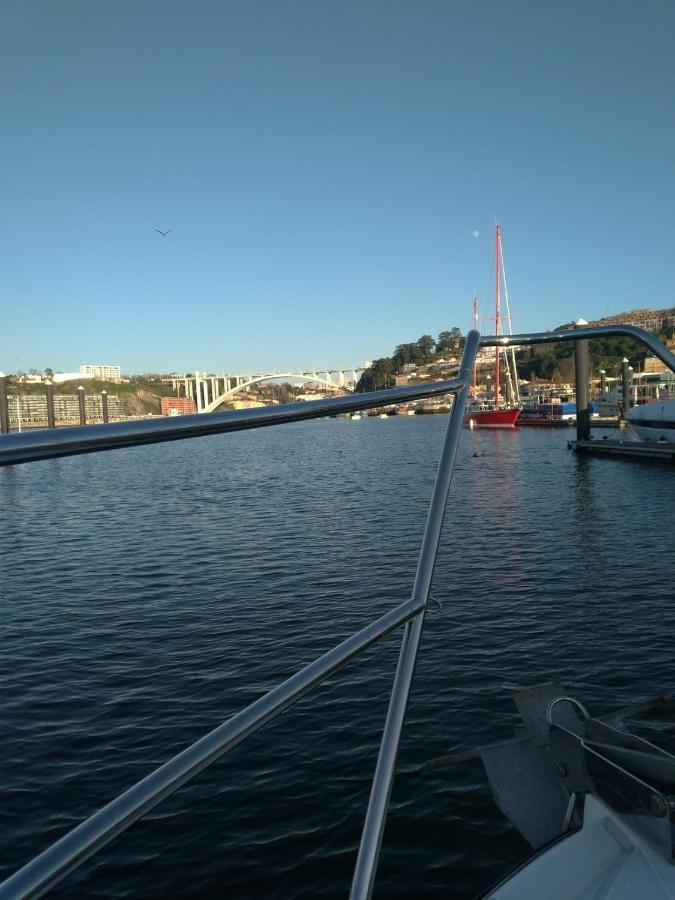 Diamantedouro - Boat Hotel Vila Nova de Gaia Kültér fotó