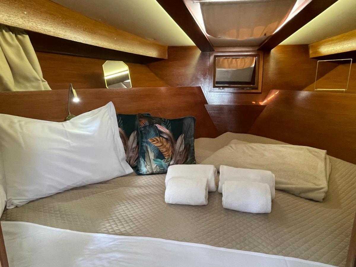 Diamantedouro - Boat Hotel Vila Nova de Gaia Kültér fotó