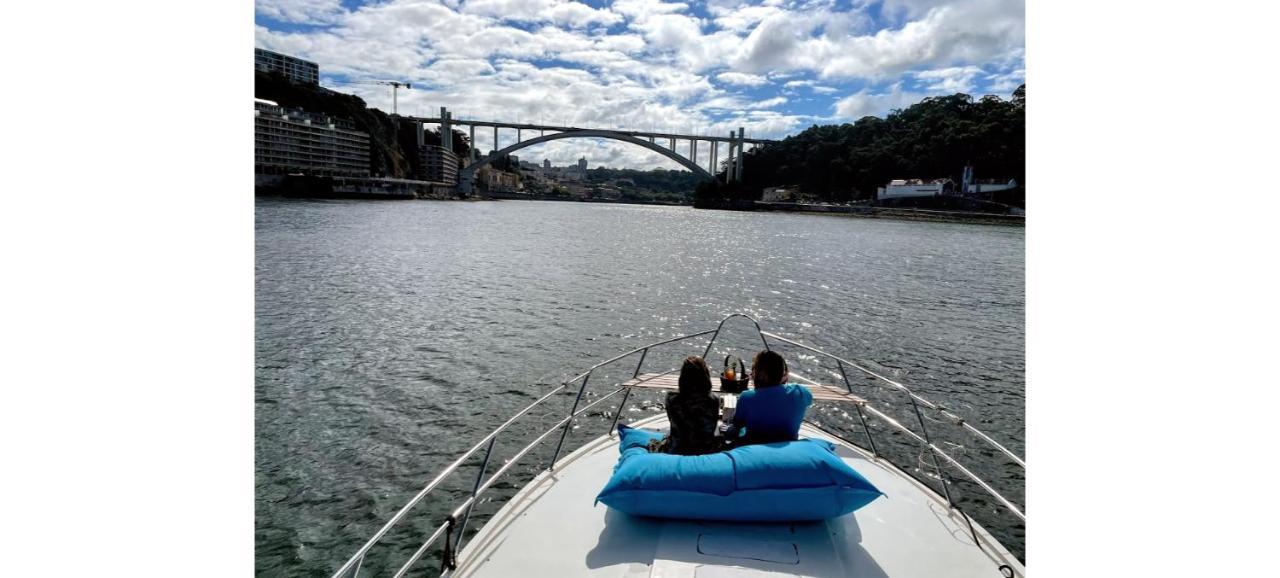 Diamantedouro - Boat Hotel Vila Nova de Gaia Kültér fotó